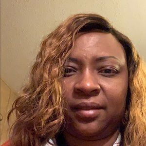 Meet your Posher, Latasha